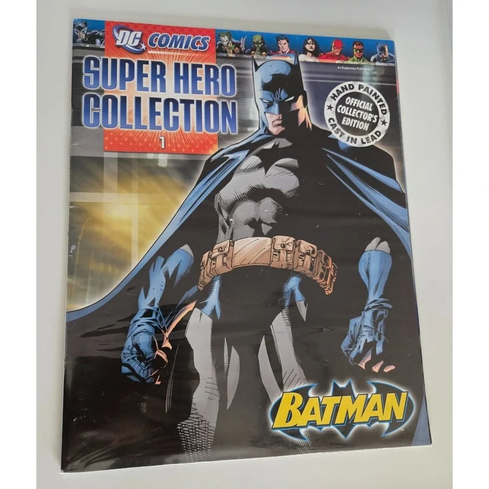 Eaglemoss 1:16‎ DC Comics Super Hero Booklet: Batman #1